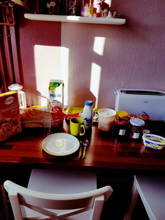 B&B Un Lit Sous Les Etoiles 낭시 외부 사진