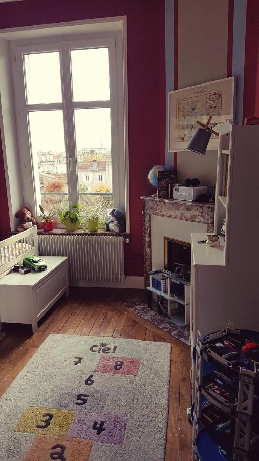 B&B Un Lit Sous Les Etoiles 낭시 외부 사진